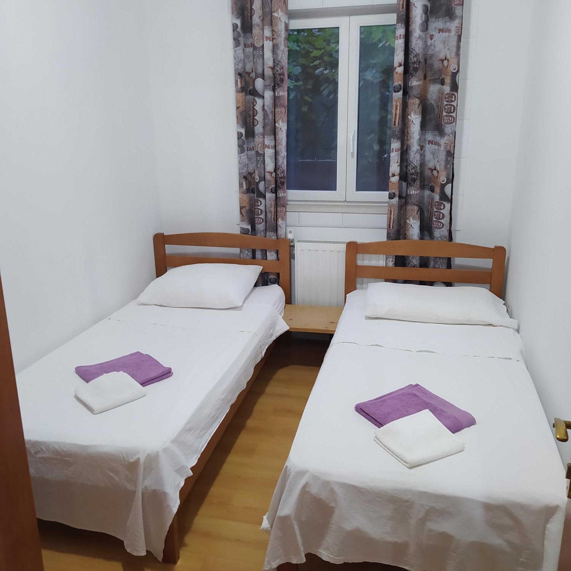 Peter&Zana Apartments Stari Grad  Exterior photo